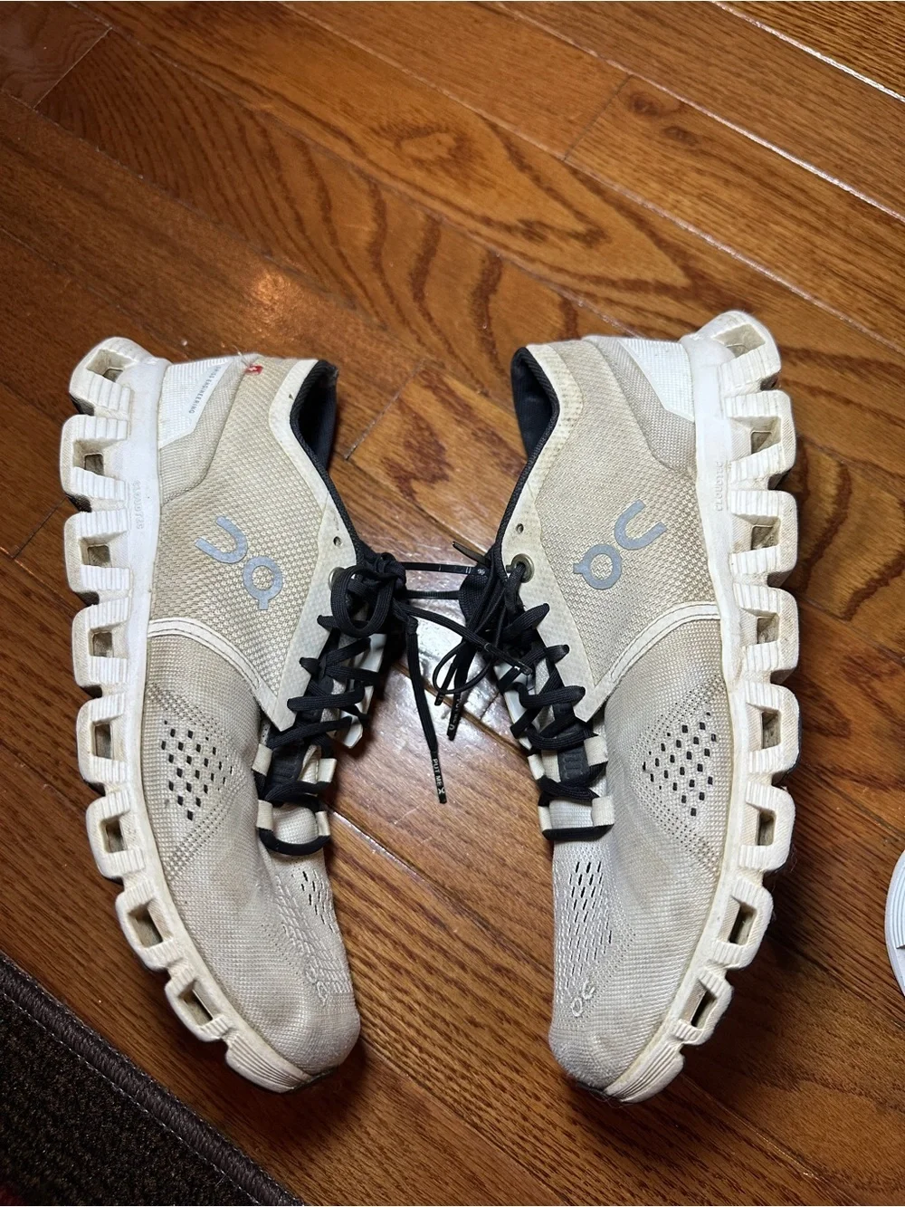On Running wear evident